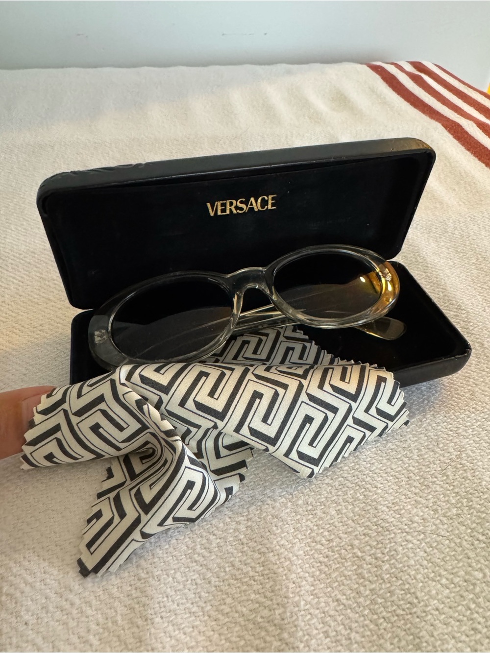 VINTAGE Versus Versace Clear Frame Sunglasses with Tinted Lenses 90s/Y2k